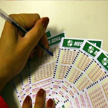 Mega-Sena acumula e prêmio deve chegar a R$ 40 milhões