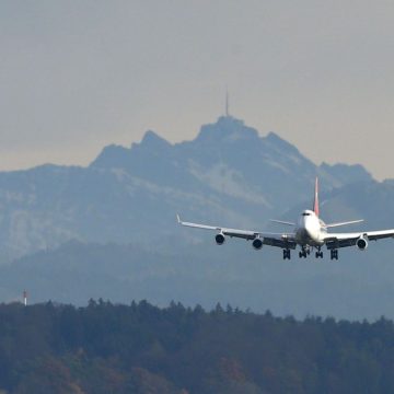Avião Boeing 747 Governo prorroga prazos de reembolsos de shows e pacotes turísticos