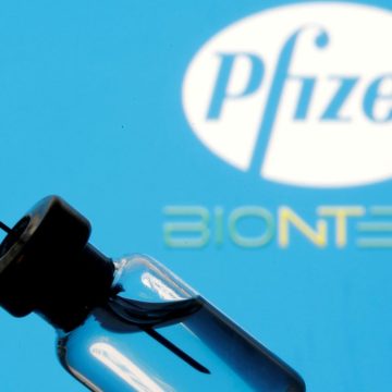 Vacina Pfizer/BioNTech é 100% eficaz em adolescentes de 12 a 15 anos