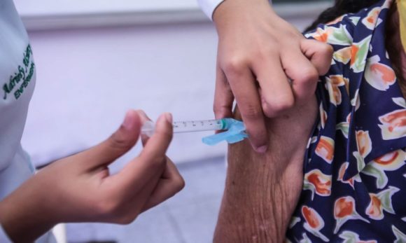 Governo intensifica vacinação em todo o Pará para criar barreira imunológica contra a covid-19