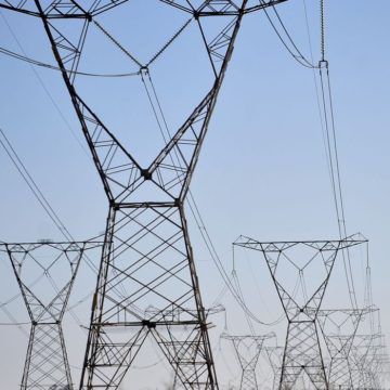 Governo Federal qualifica três projetos de leilão de transmissão de energia