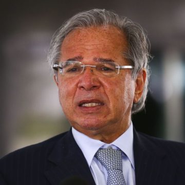 Com vacinação, Brasil terá novo horizonte em 60 dias, diz Guedes