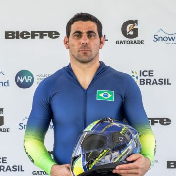 Atleta olímpico do bobsled brasileiro morre em acidente de moto