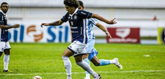 ‘Força-tarefa’ é montada pelo Remo para contratar Felipe Gedoz