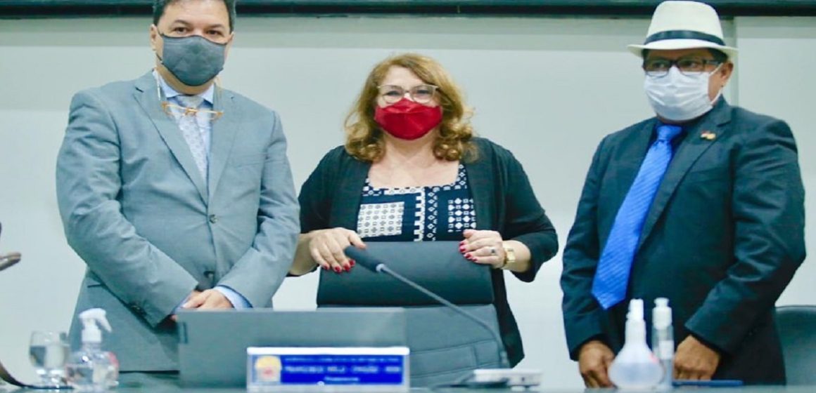 Chicão conduz sessão desta terça (13) com discussões de vários projetos ao Pará