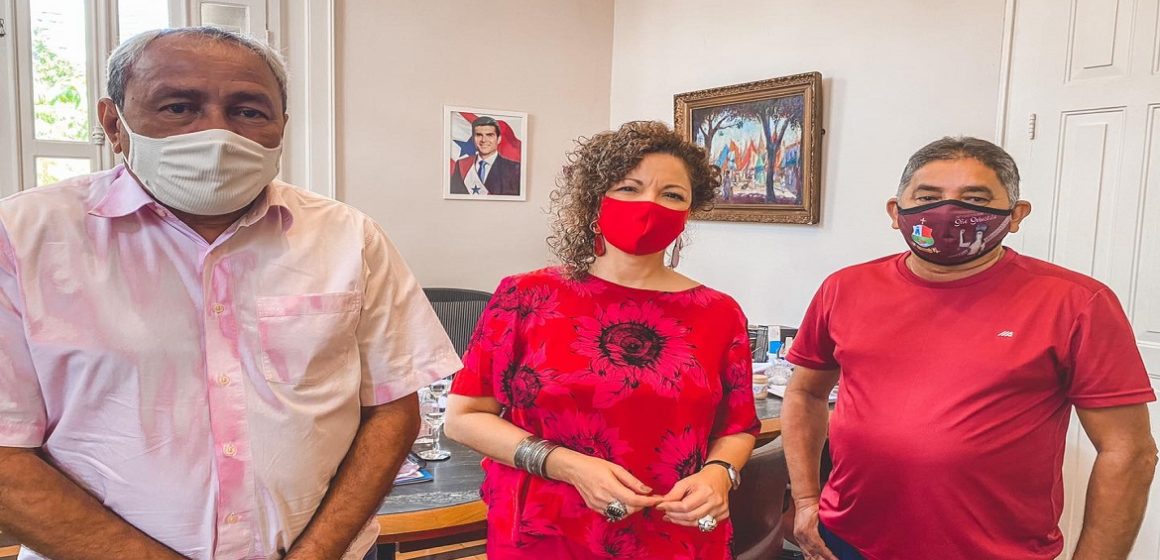 Ursula Vidal recebe representantes de Cachoeira do Arari