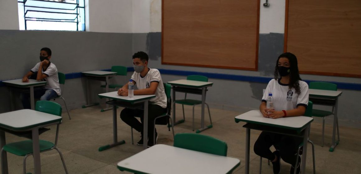 Justiça suspende retorno de aulas presenciais em escolas do Rio