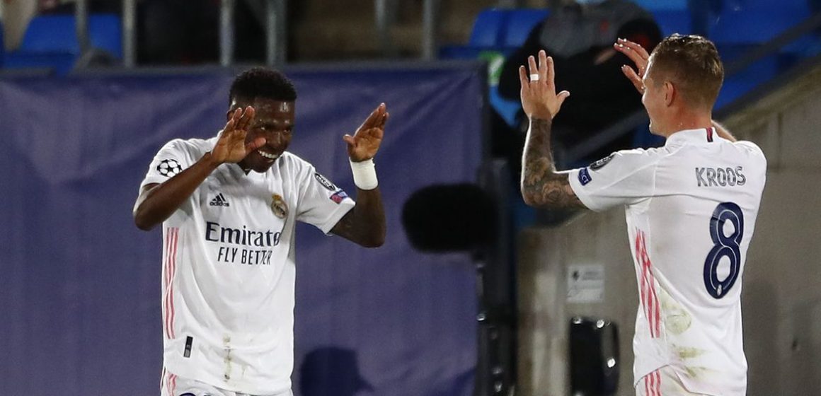 Liga dos Campeões: Vinícius Júnior brilha e Real derrota Liverpool