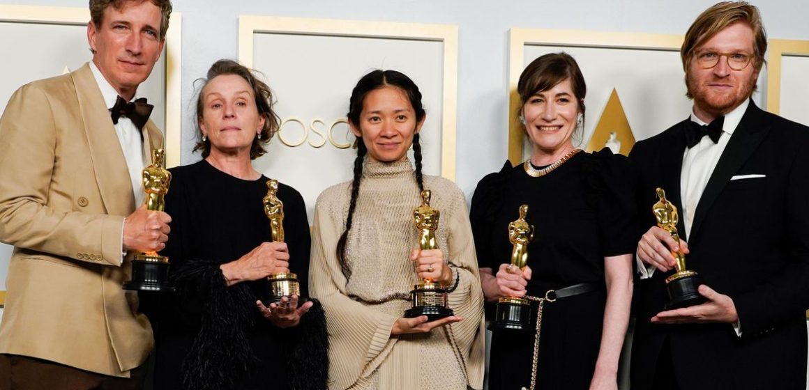 Nomadland – Sobreviver na América leva 3 principais prêmios do Oscar