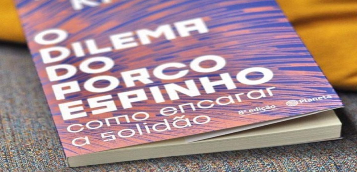 O livro o dilema do porco espinho explica importância da solidão