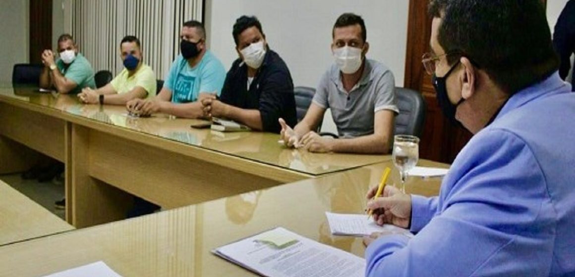 Altamira: donos de aplicativos de mobilidade urbana participam de reunião na prefeitura