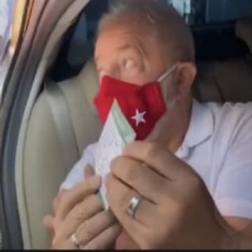 lula Ex-presidente Lula toma 2ª dose da vacina contra o coronavírus em São Bernardo do Campo