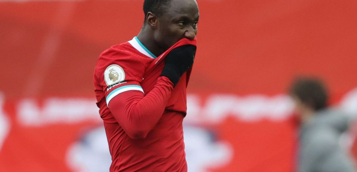 naby_keita_jogador_do_liverpool Liverpool repudia ofensas raciais contra trio após derrota para o Real