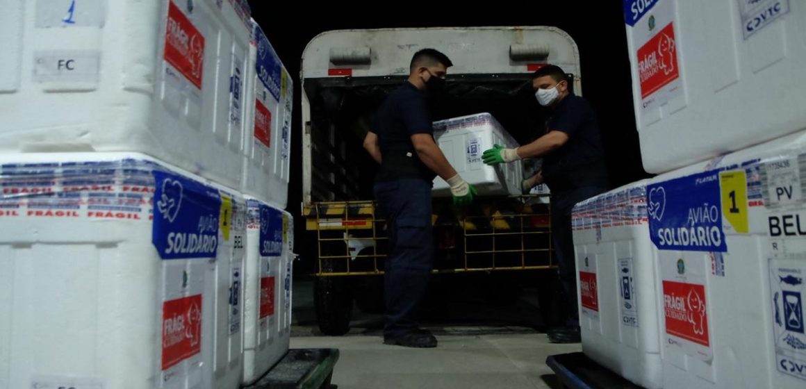 up_ag_26404_bfabc2f2-0a4a-fc29-6282-20cf3cee902d Pará recebe mais 116.200 doses de vacina contra a Covid-19