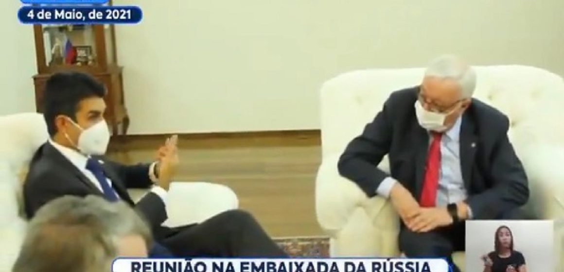 Helder na embaixada russa