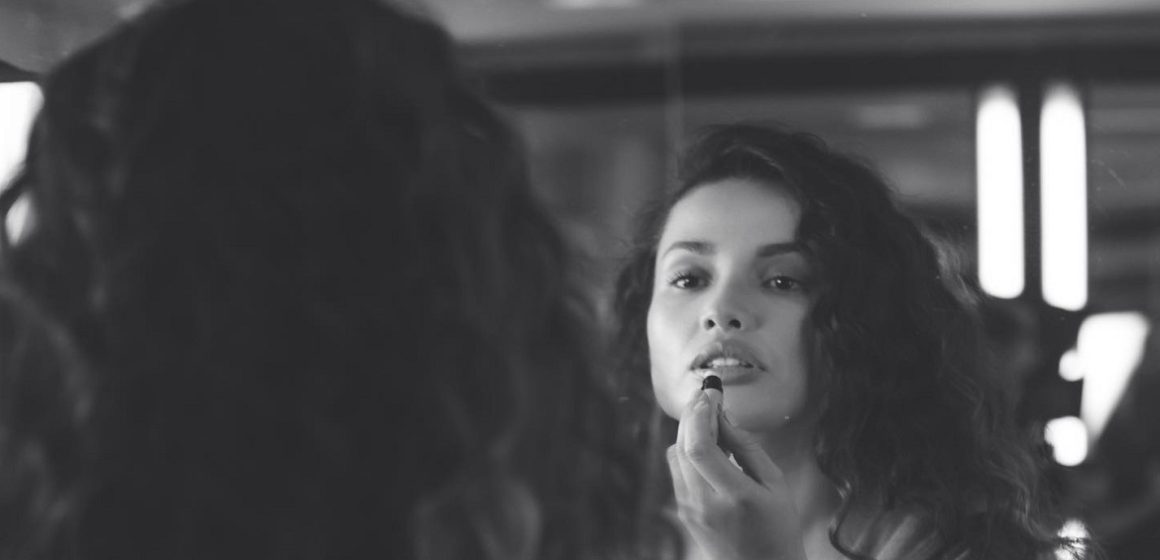 ”Acreditem nos seus sonhos”, diz Juliette ao anunciar que é a mais nova embaixadora da Avon