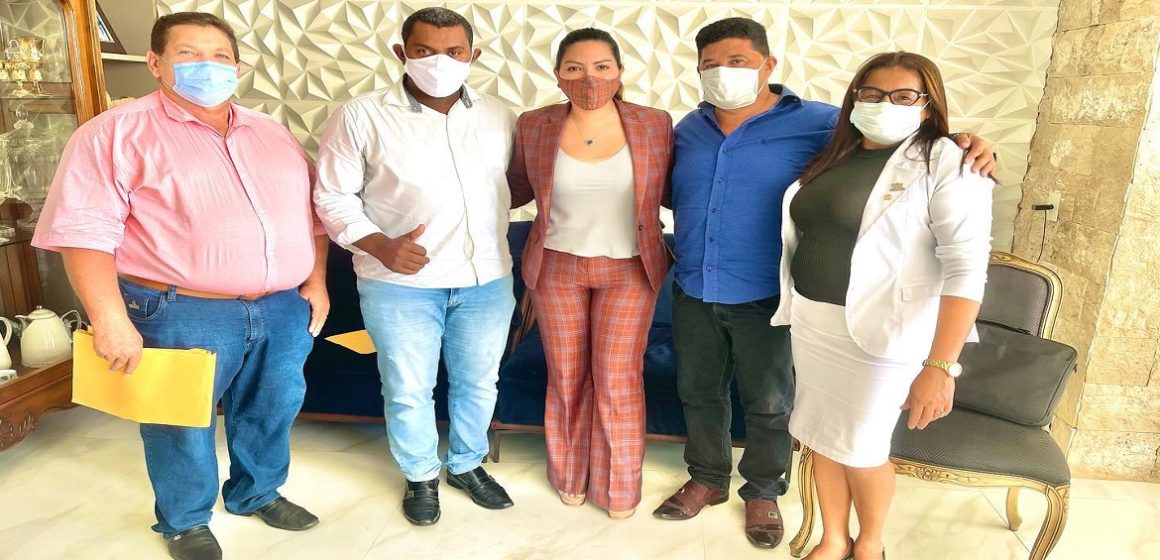 Renilce Nicodemos recebe líderes de municípios do Pará