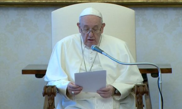 Papa pede inquérito sobre forma como Igreja alemã tratou denúncias
