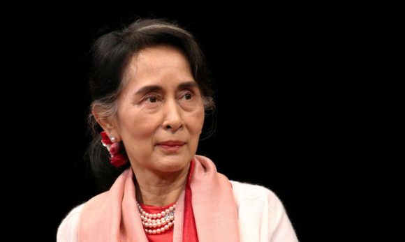 Myanmar: Comissão Eleitoral dissolve partido da líder deposta
