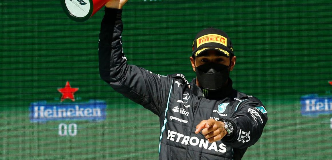 Hamilton vence GP de Portugal e amplia liderança na F1