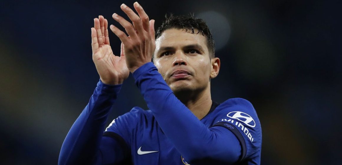 Chelsea vence Leicester e fica perto de vaga para Liga dos Campeões