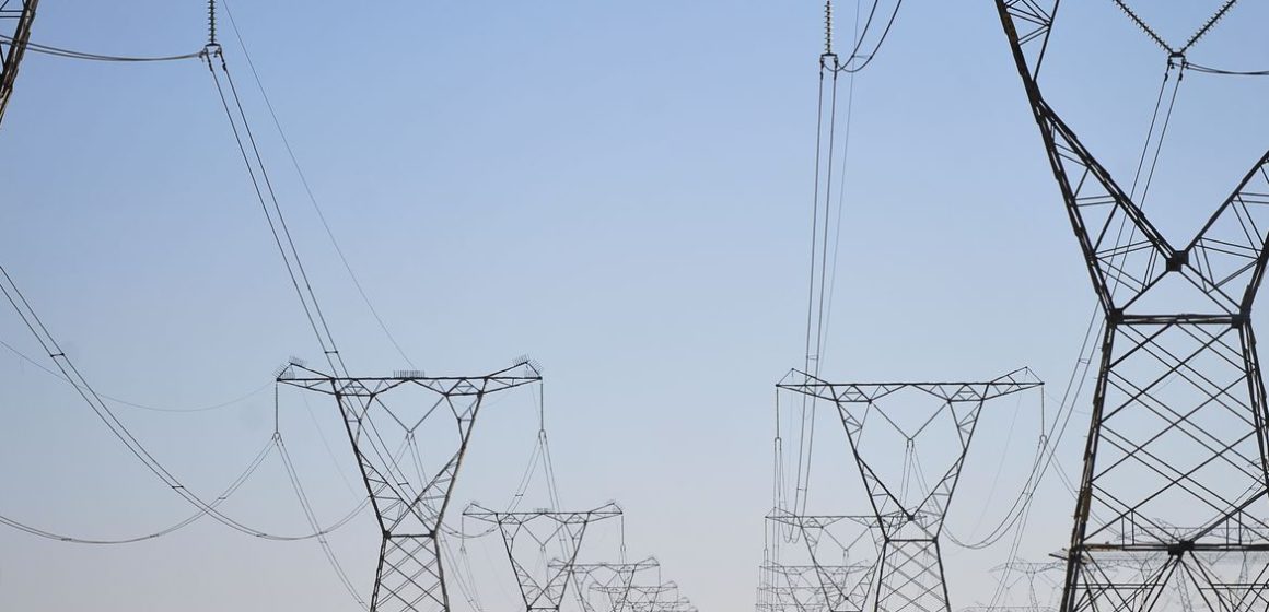 Senado aprova redução na tarifa de energia elétrica por 5 anos