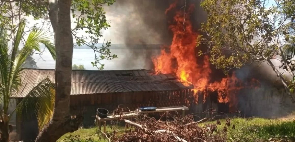 Retorno de forças federais é ordenado pela justiça à região onde garimpeiros atacam indígenas Munduruku