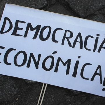 DEMOCRACIA E ECONOMIA: até onde vai a liberdade de cada um – Por João Arroyo