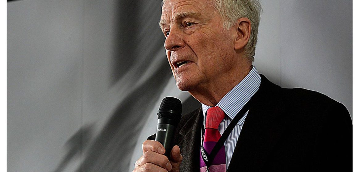 Ex-presidente da Fórmula 1 Max Mosley morre aos 81 anos