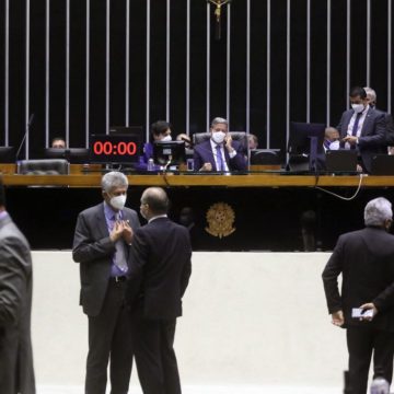 Câmara conclui votação do Marco Legal das startups