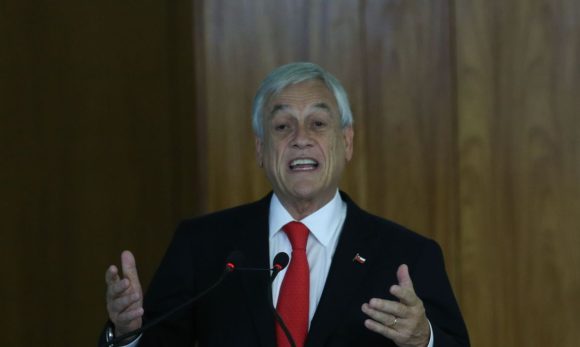Chile vai incluir pessoas de até 35 anos na vacinação contra covid-19