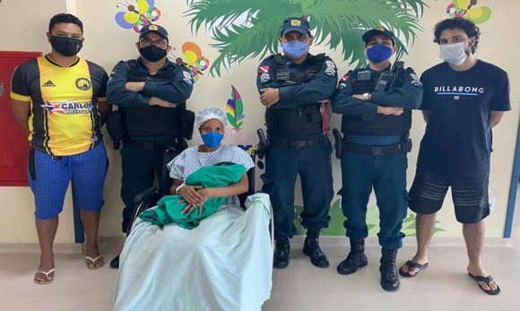 Bebê nasce dentro do carro a três km do Hospital Abelardo Santos