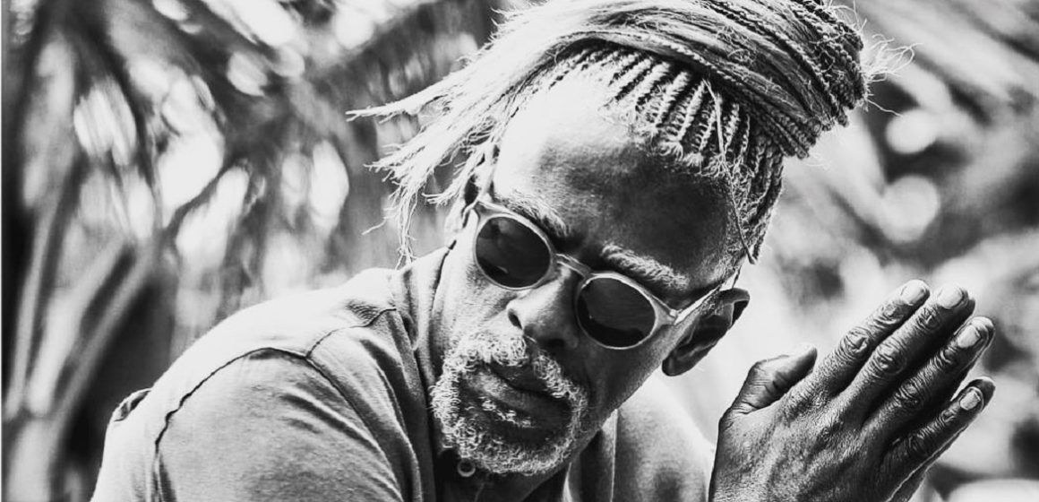 Seu Jorge é condenado a pagar R$ 500 mil à família de Mário Lago