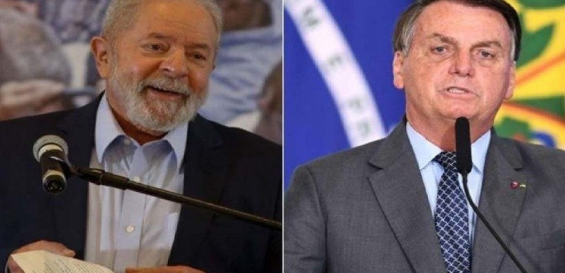 Bolsonaro sobre Lula nas eleições: “Só na fraude o ‘nove dedos’ volta”