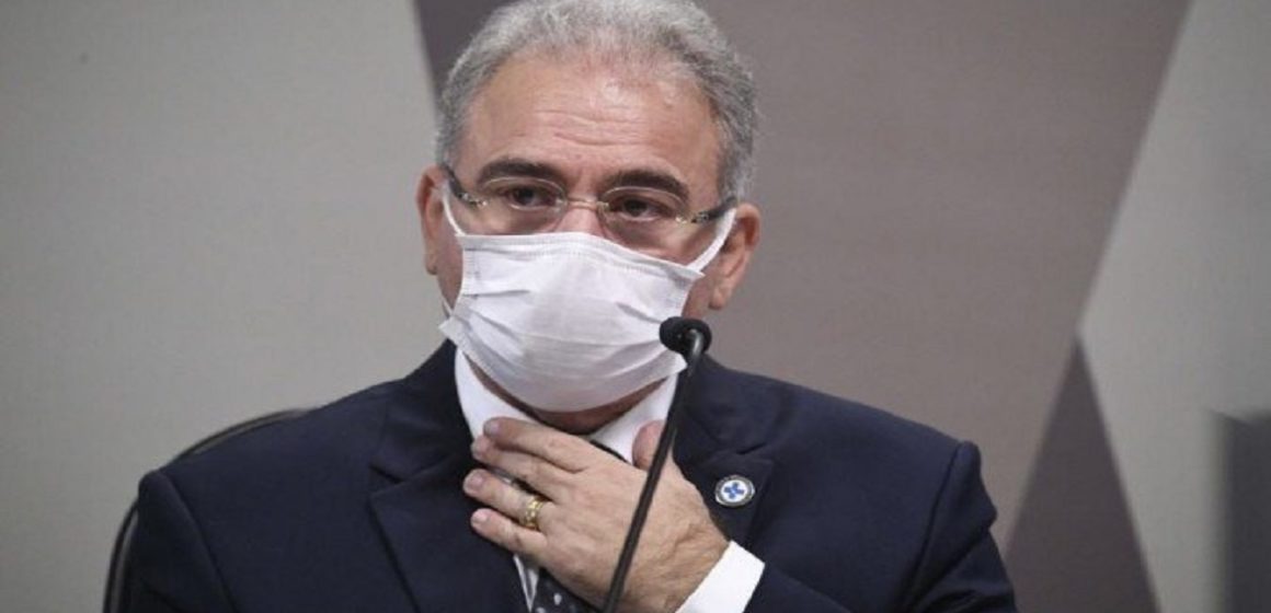 Ministério da Saúde quer encerrar uso da CoronaVac no país