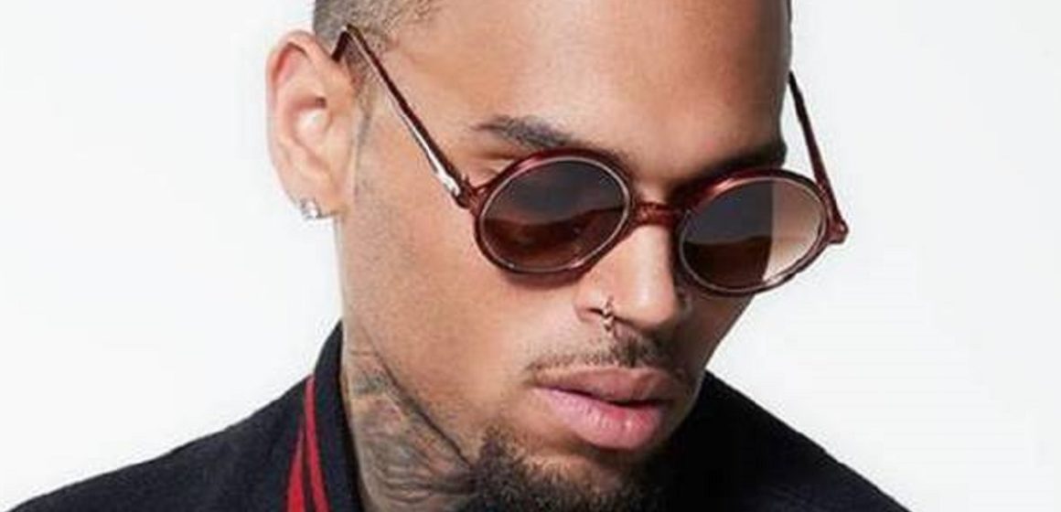 Chris Brown é acusado de agredir mulher em Los Angeles