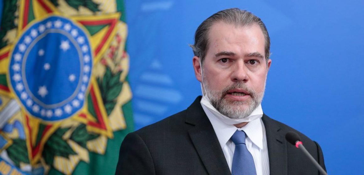 STF impede extensão de auxílio-acompanhante para todas aposentadorias