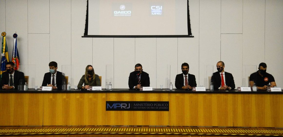 Rio: policiais teriam lucrado R$ 1 milhão em propinas, diz MP