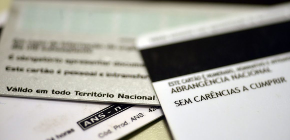 plano_de_saude (1) Número de usuários de planos de saúde subiu mais de 1 milhão em um ano
