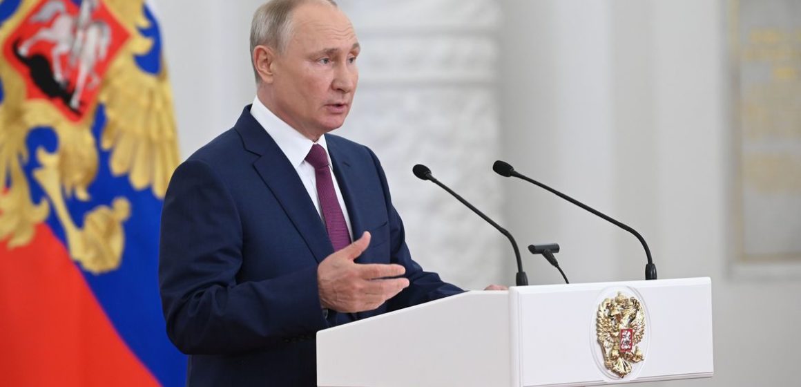 Putin recebe delegação russa que irá à Olimpíada sem bandeira nem hino