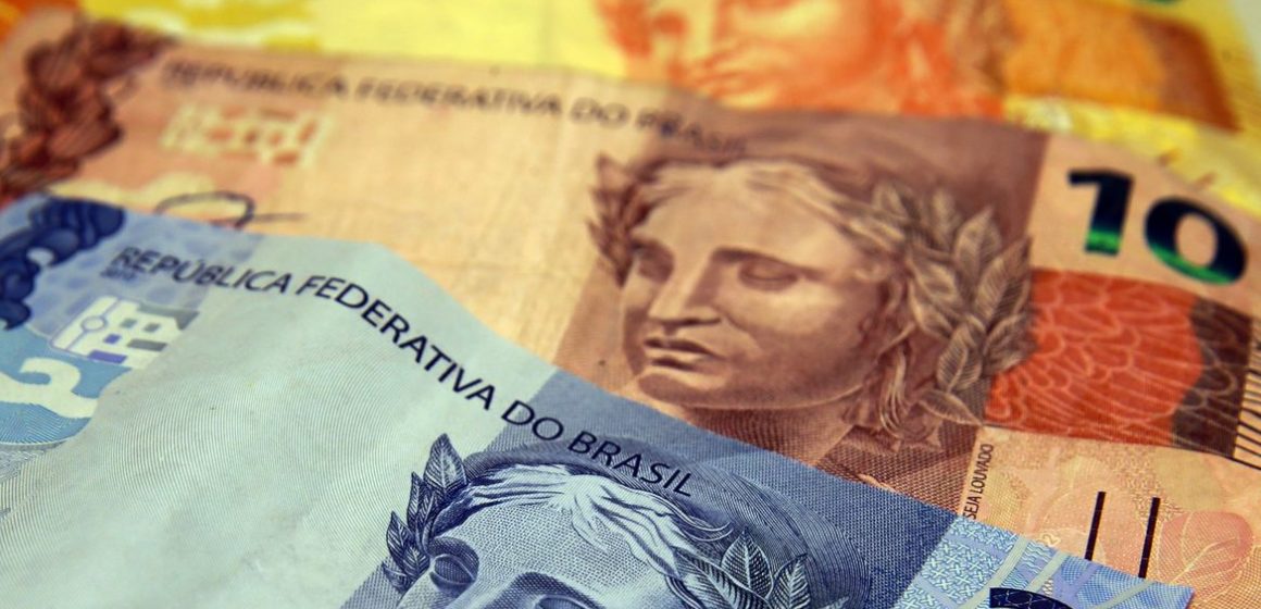 Mercado financeiro eleva previsão de crescimento do PIB para 4,36%