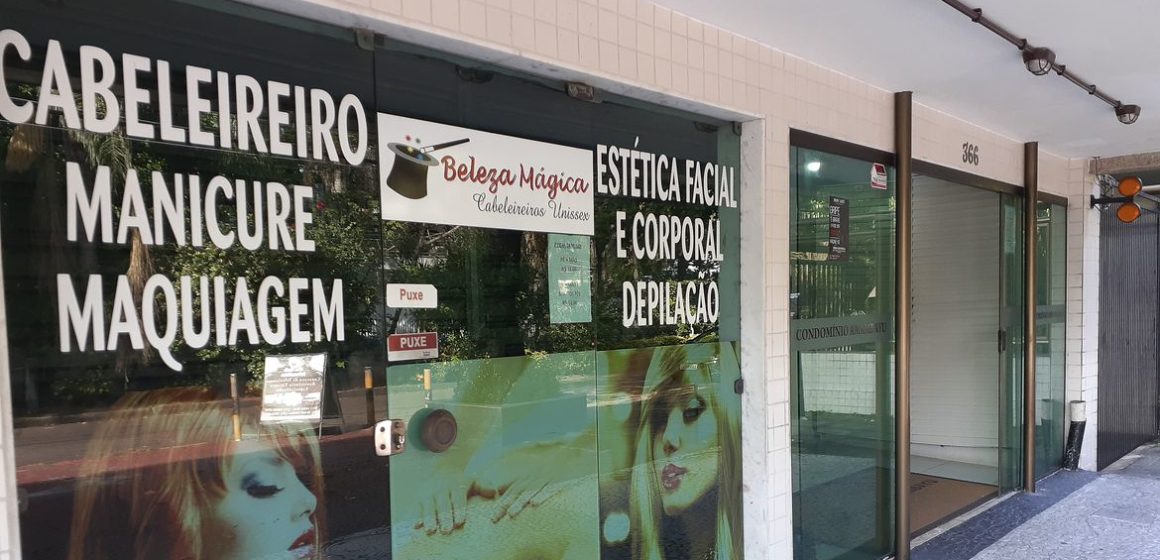 Serviços crescem 0,7% em abril no país, diz IBGE