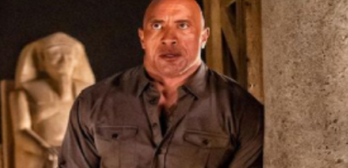Red Notice: Dwayne Johnson divulga novas informações sobre filme