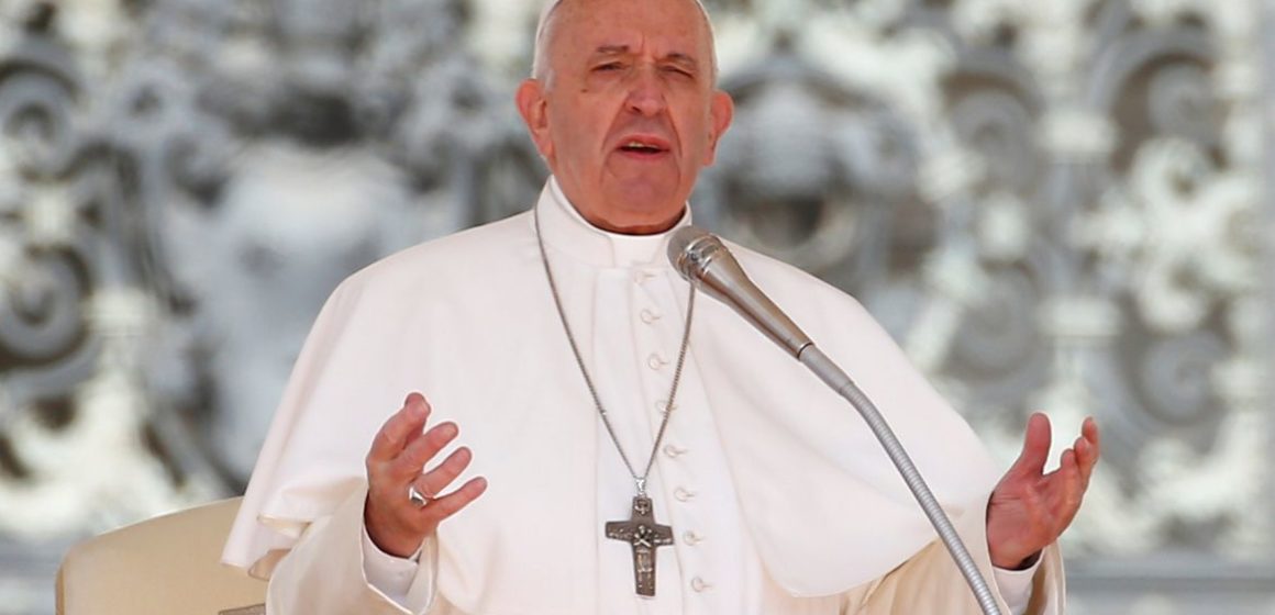 Papa recebe líderes religiosos cristãos para “invocar paz”