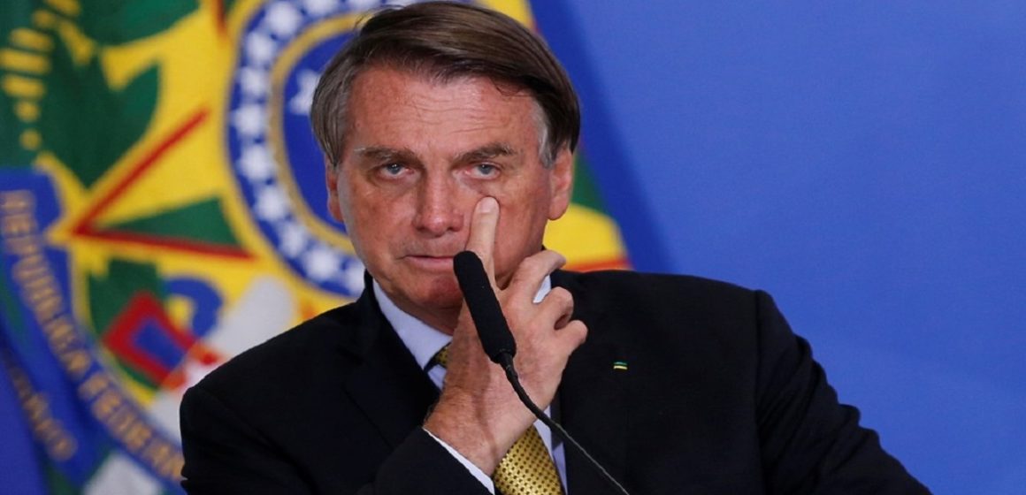 PGR pede abertura de inquérito para investigar Bolsonaro por prevaricação no caso Covaxin
