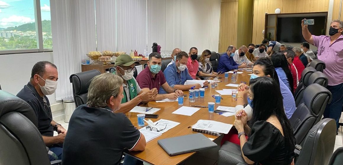 Darci Lermen avalia ações de governo com secretariado