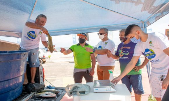 Veraneio em Barcarena: comerciantes aprovam venda de peixe no Caripi