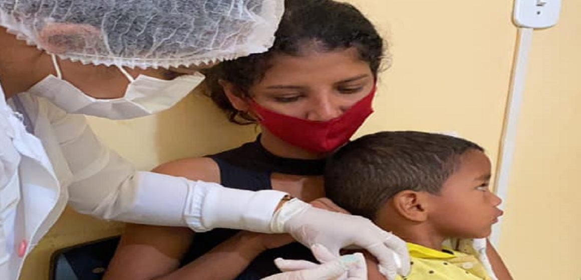 Prefeitura de Curionópolis vacina população a partir de 6 meses contra a H1N1