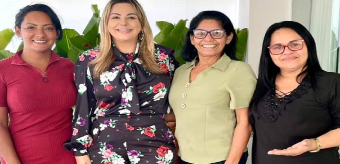 Cilene Couto recebe comitiva da cidade de Anapu
