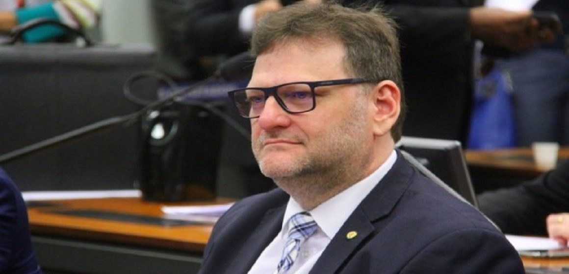 650 Paulo Bengtson propõe Dia Nacional do Comentarista Esportivo